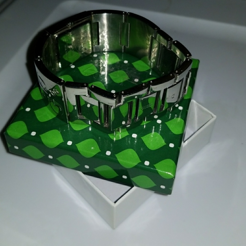 Guess watch - Picture 2 of 2